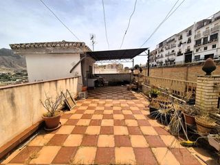 Maison à Loja. Venta de casa en loja