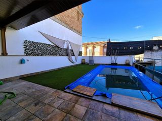 House in Algarinejo. Amplia casa con piscina, obra nueva y gran potencial en algarine