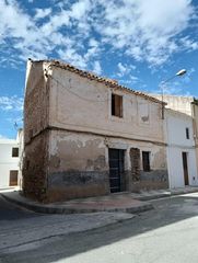 Chalet à Chimeneas. Casa a reformar en chimeneas  150 m  2 dormitorios