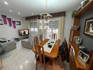 Casa  Mas baell. Vivienda con muchas posibilidades en lloret de mar