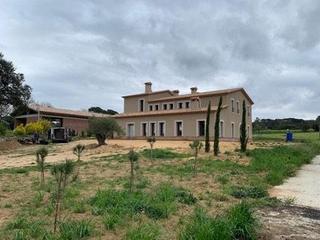 Edifici  Terrafortuna. Magnífica masia en venta