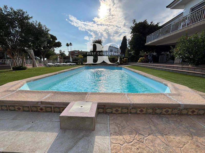 Foto 2b0d35f0-5eca-4308-9887-0fe1de3bdb15. Casa villa cerca de todos los servicios en Roca Grossa Lloret de Mar