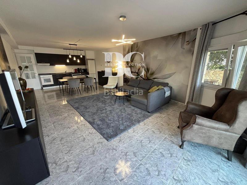 Foto 4dd87d71-3d9c-4110-b1d0-f32cd32e812f. Casa villa cerca de todos los servicios en Roca Grossa Lloret de Mar