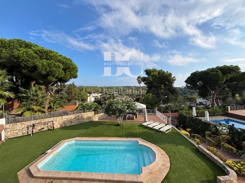 Foto 953a3fff-d76f-4478-8645-7f601edab26a. Casa villa cerca de todos los servicios en Roca Grossa Lloret de Mar