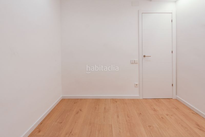 Foto d4600c60-24b2-45f2-bd6a-07abe37865fa. Pis amb calefacció a L´Antiga Esquerra de l´Eixample Barcelona