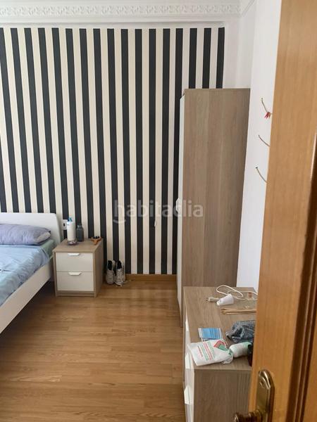 Foto 4a145112-d726-44e0-befa-f6aad0e30bf6. Piso  alquilado 1 año de contrato pagan 630 en Valencia