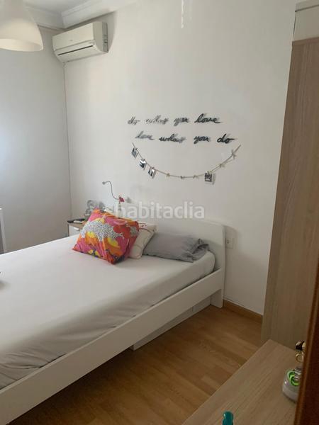 Foto 543349a3-5402-4c70-bb7f-f3acf8d21899. Piso  alquilado 1 año de contrato pagan 630 en Valencia