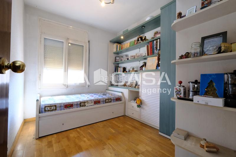Foto e0e29477-8fac-4fa6-afc0-bd308baa45da. Piso en Vilapicina - Torre Llobeta Barcelona