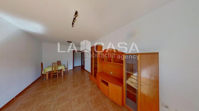 Foto c8209125-37f5-4c1e-83bd-8ddb8da9dc30. Etagenwohnung mit parking in Sant Salvador Tarragona