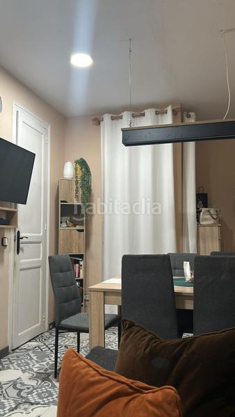 Foto 18cf925f-9cb0-4d1f-aa0b-8af4f0f11f83. Piso  en venta en rambla de badal en Sants Barcelona