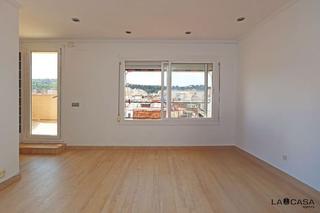 Penthouse in El Poble Sec - Parc de Montjuïc. Ático en venta en avinguda del parallel, el poble sec  parc de m