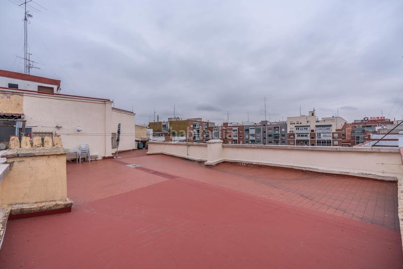 Foto 35983afe-d566-4c4a-9829-7b4800eff602. Ático piso en venta en calle de alonso carbonell en Madrid