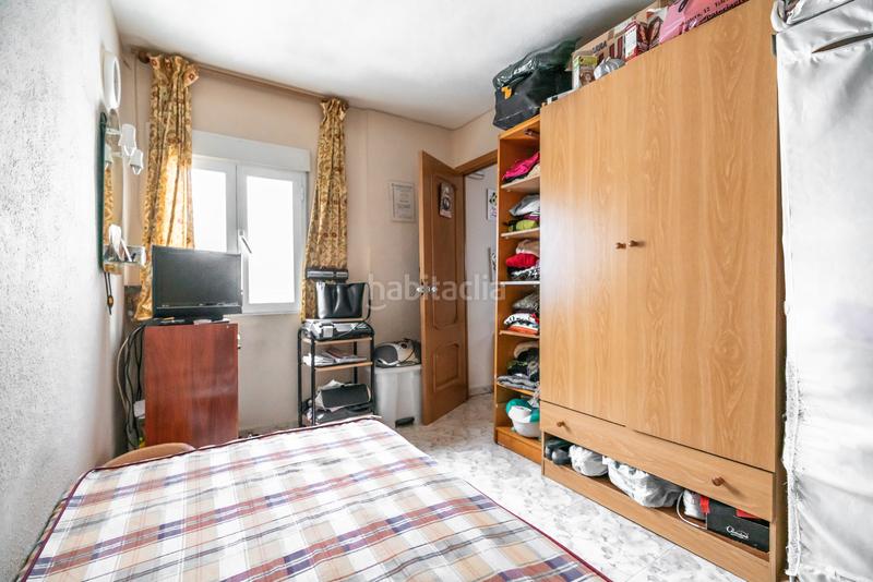 Foto 595629d1-296b-455f-89be-b8b81efb80dd. Ático piso en venta en calle de alonso carbonell en Madrid