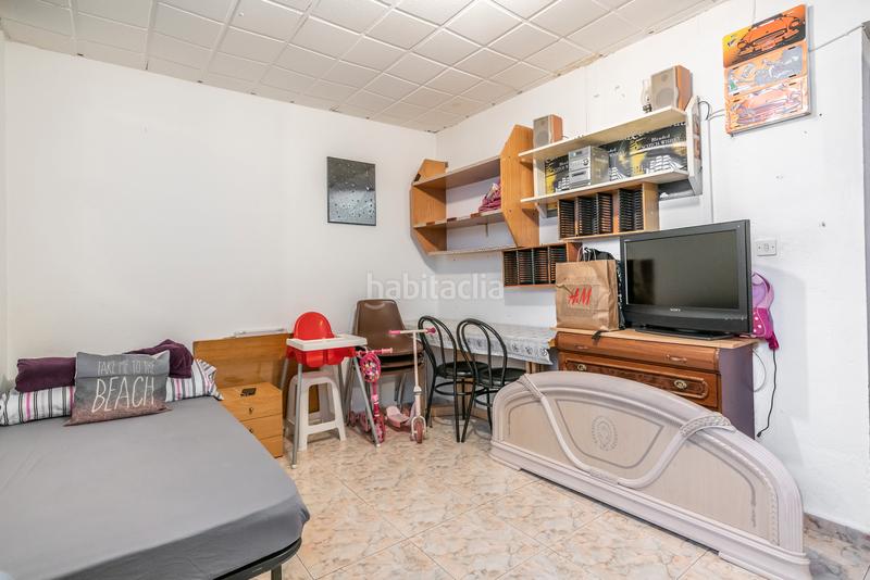 Foto 845b4e17-b42e-4cdb-a3c0-0c05934ffade. Ático piso en venta en calle de alonso carbonell en Madrid
