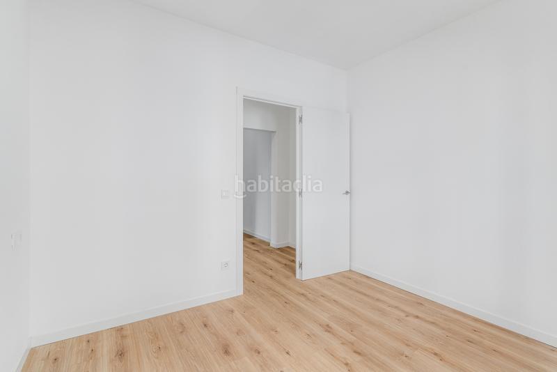 Foto 4fa60ea5-f4e7-4a1b-8a34-ac27c1a8ab30. Attico in Guinardó Barcelona