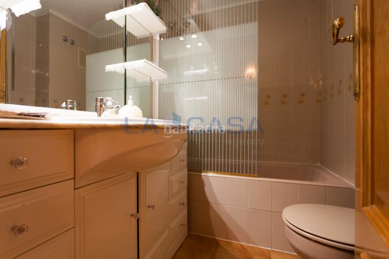 Foto acde11ed-2ce0-442e-aa9a-1b3e7afa22a5. Appartement avec chauffage dans Sagrada Família Barcelona