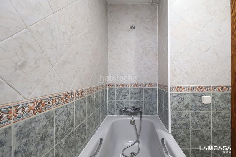 Foto 6df3b433-77a0-4381-b0d1-778e8df9e42d. Flat with heating in Sant Antoni Barcelona