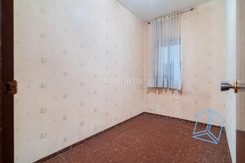 Foto 198cedba-79ed-43e1-9f28-b5a6a442a0ce. Flat with heating in Baix Guinardó Barcelona