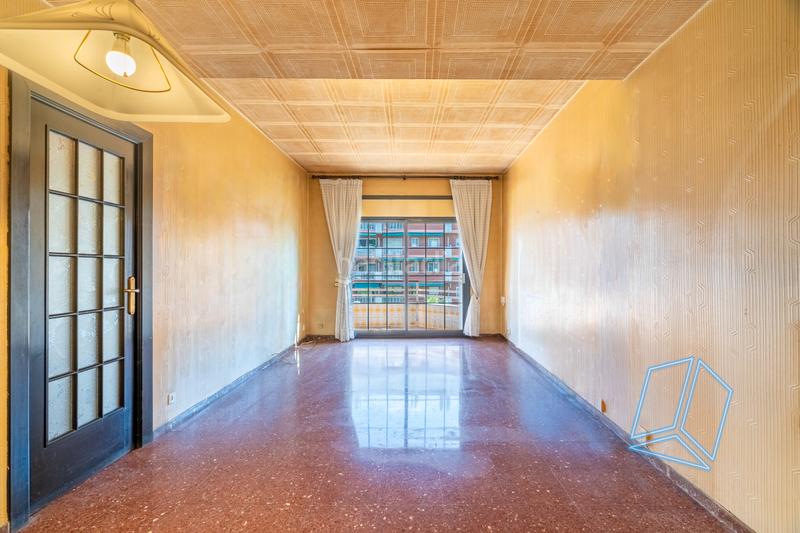 Foto 44fe85ff-9a10-4d35-8ded-0f509dcaf24d. Flat with heating in Baix Guinardó Barcelona