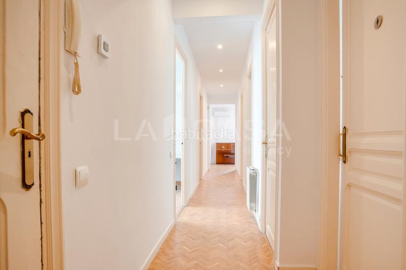 Foto 35d0a297-754f-4907-840f-9f20f08a1887. Appartement avec chauffage dans Sagrada Família Barcelona