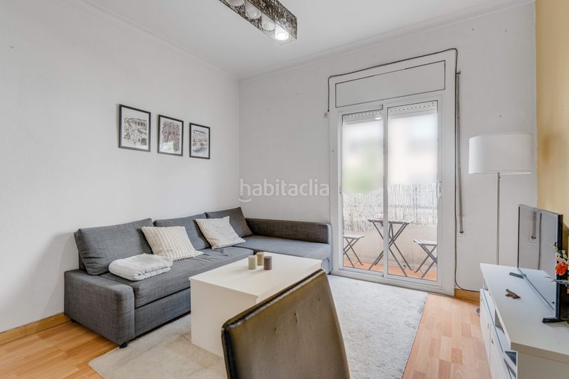 Foto dd575627-2348-43d6-bb1c-62e4c4af9e5e. Pis a Congrés - Indians Barcelona