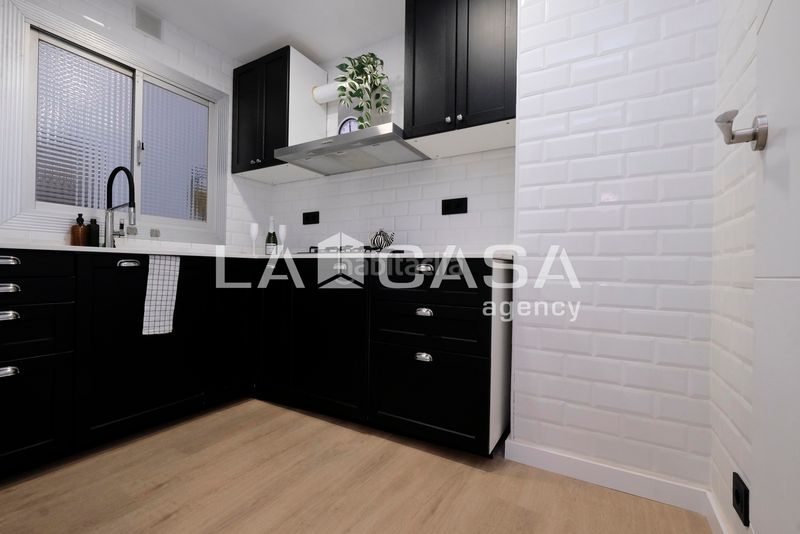 Foto 5d430c10-64e5-4f6b-9c04-94651502246f. Pis a Vilapicina - Torre Llobeta Barcelona