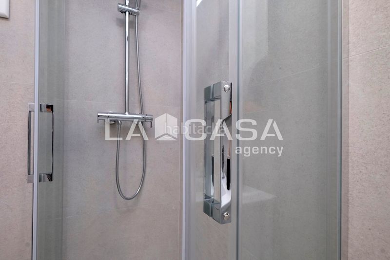 Foto a9e7662a-09ed-4f85-a7b4-ddcc43973075. Pis a Vilapicina - Torre Llobeta Barcelona