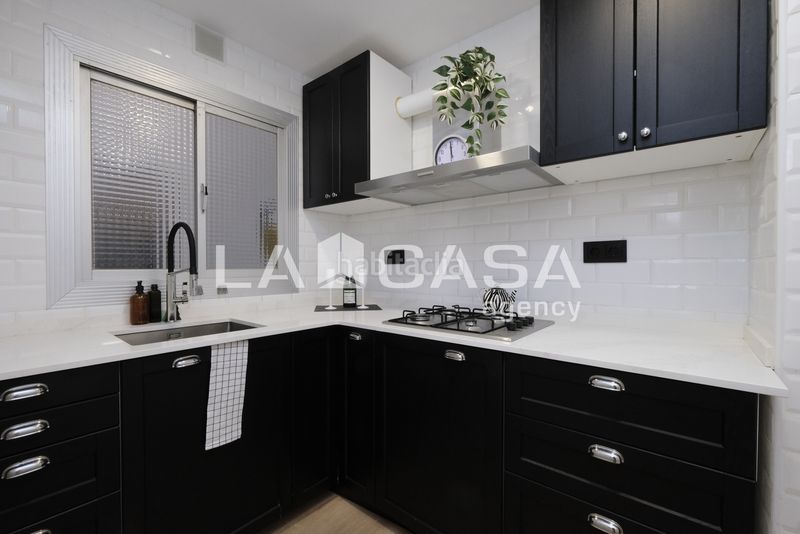 Foto c1a68d19-858b-4f2b-96f2-348040722515. Pis a Vilapicina - Torre Llobeta Barcelona