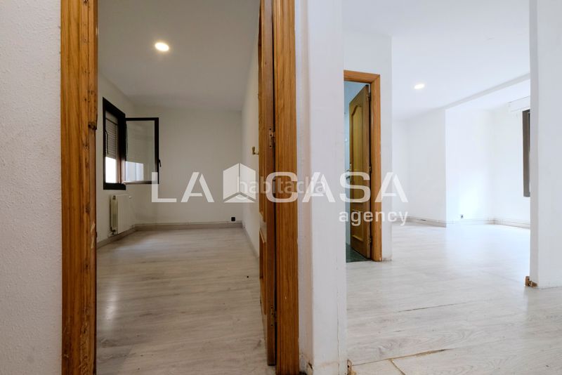 Foto 63578957-1a75-45fc-8891-46412d4eb29c. Pis a Vilapicina - Torre Llobeta Barcelona
