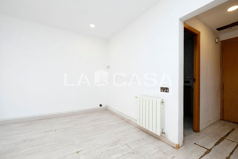 Foto 862d304e-ebdd-49d4-9c44-4153f48a23f4. Pis a Vilapicina - Torre Llobeta Barcelona
