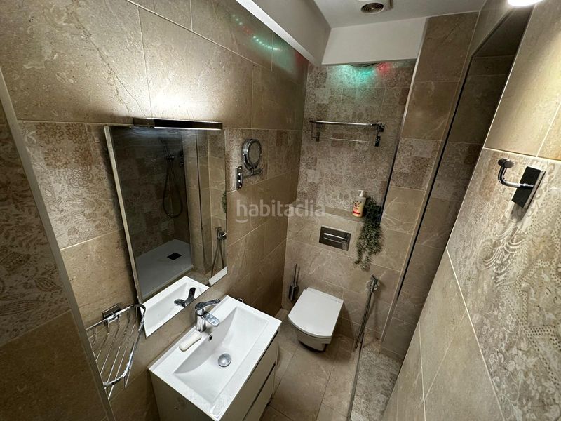 Foto ee509bcb-3f49-427b-91a5-24c3ea8d325a. Àtic a Sants-Badal Barcelona