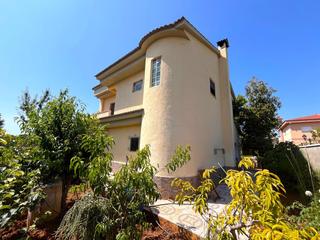 Maison à Roda de Barà. Magnífica casa en berà mar  roda de berà