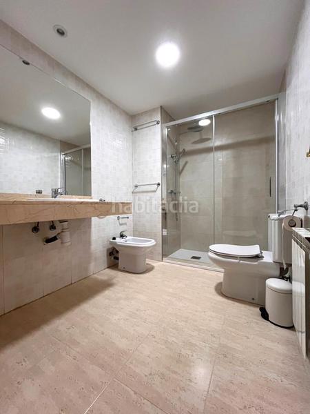 Foto 00db7da6-f65b-4346-9f55-c968559e86e3. Pis amb aparcament a El Coll Sant Cugat del Vallès