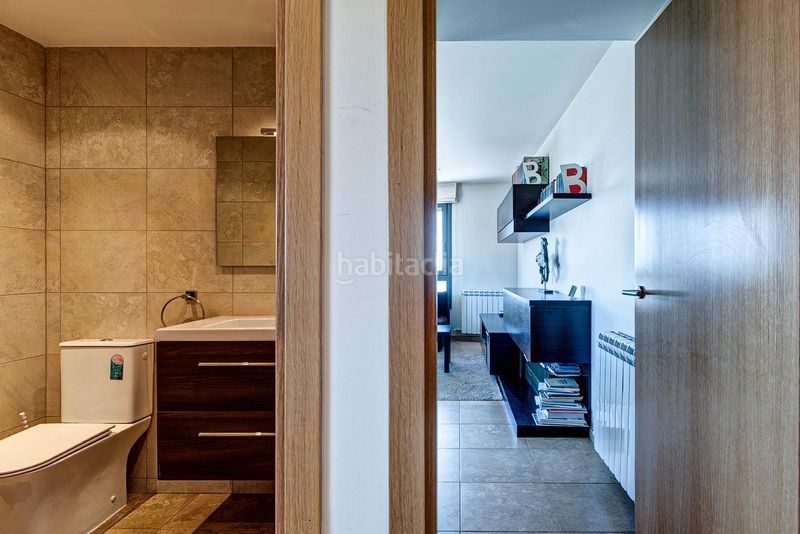 Foto a91298a3-3583-494e-93a5-8b8677d2da74. Casa adossada amb calefacció aparcament a Calaf
