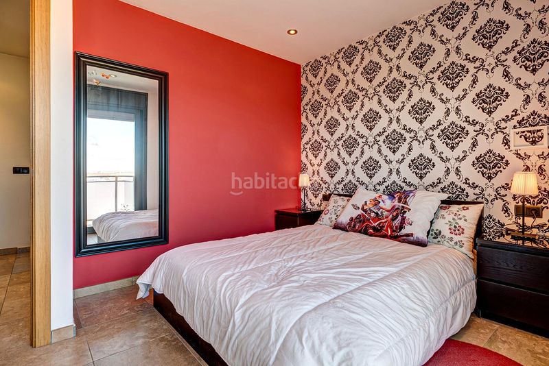 Foto b8483fca-367f-402b-b878-95c0697b65de. Casa adossada amb calefacció aparcament a Calaf