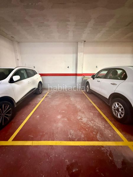 Foto 757d68e0-2a39-4a65-acb2-539856d1fff3. Aparcament cotxe a Santa Margarida de Montbui