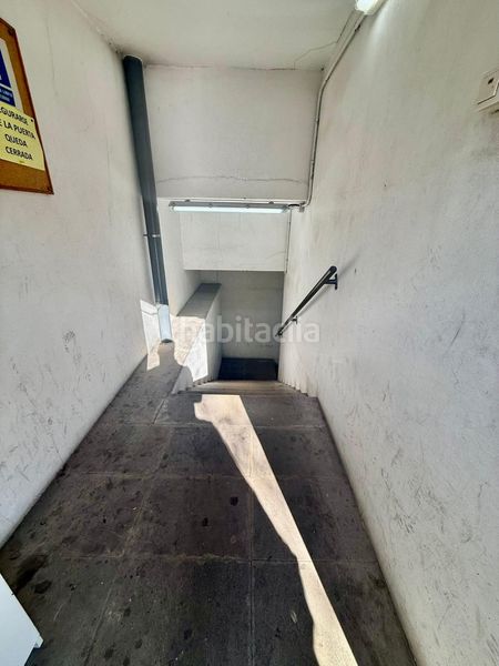 Foto 9e0a06d3-b92e-4c43-9f04-2a16b8d94b5a. Aparcament cotxe a Santa Margarida de Montbui