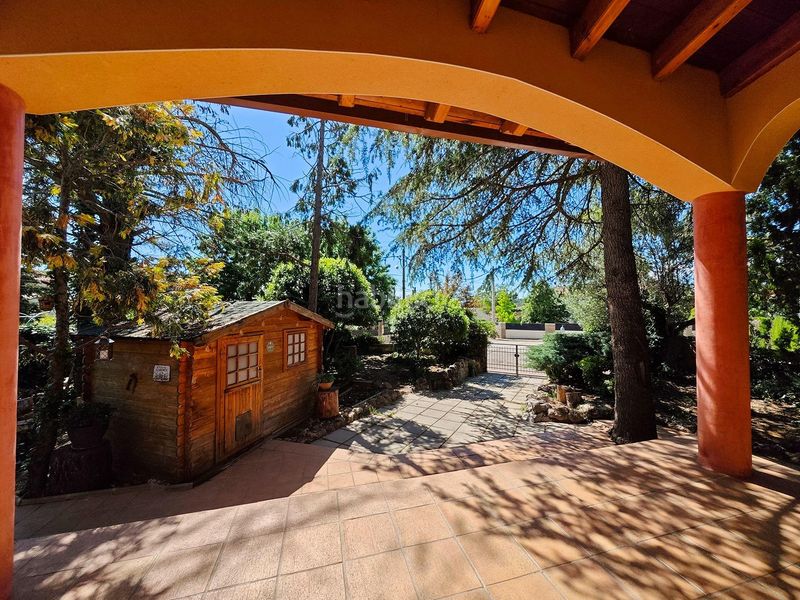 Foto 20c2ad83-80e5-4469-ae46-8cd9d0f45615. Casa amb calefacció aparcament piscina a Collbató