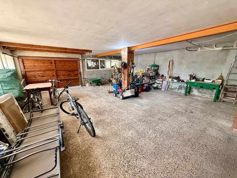 Foto 8705f5eb-9323-400c-be69-b817b3d620f1. Chalet avec chauffage parking piscine dans Torre de Claramunt (La)