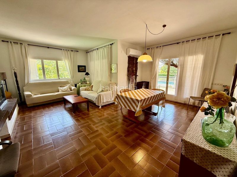 Foto dc47d1ad-03a3-4cf0-bb97-a0bd33ee8aed. Chalet avec chauffage parking piscine dans Torre de Claramunt (La)