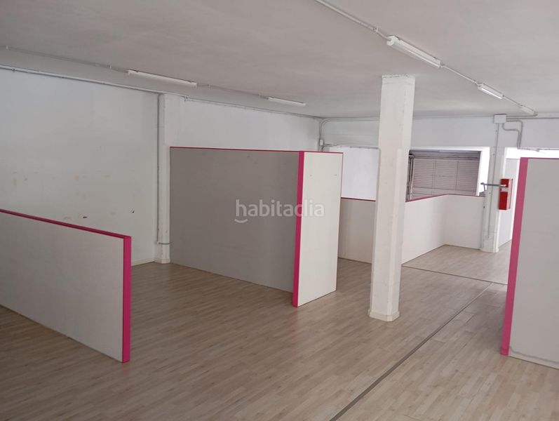 Foto 35f85f2e-e046-402d-b8f1-a80728c2b886. Local comercial a Llevant Igualada