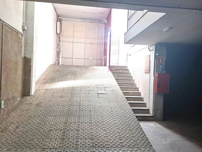Foto 734b654f-9271-4944-bc5f-dd7cc99a80dd. Local comercial a Llevant Igualada