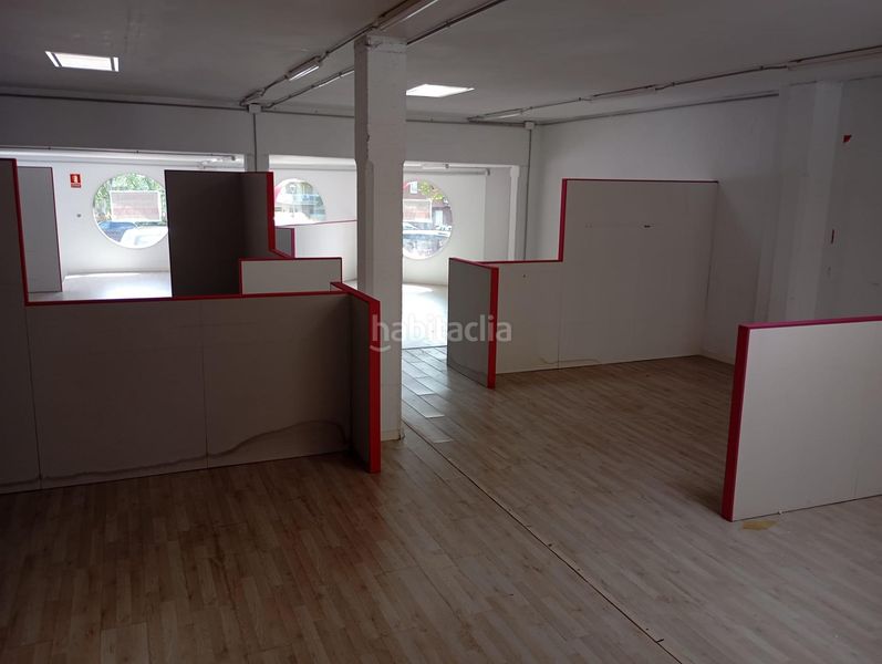 Foto c2b9f0ae-2bfc-4e64-b71c-520a8ed82671. Local comercial a Llevant Igualada