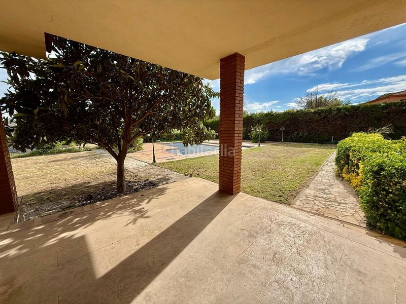 Foto c8fa5660-052f-4336-a831-ef952619ea87. Xalet amb calefacció aparcament piscina a Bruc (El)