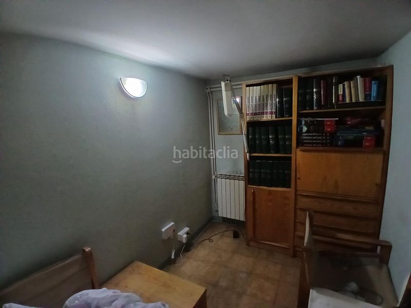 Foto b02d83b1-a11e-40c4-a7bf-aa62dd825fb6. Edifici a Centre Igualada