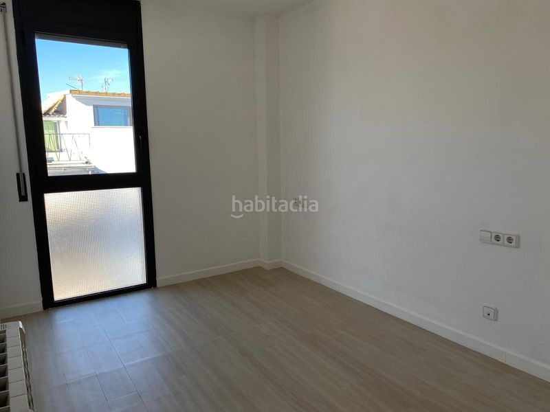 Foto 3878f848-89e6-4a58-bfa3-982cd3d16239. Duplex con riscaldamento in Ponent - Set Camins Igualada