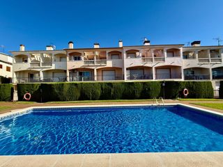 Casa adossada a Calafell Poble