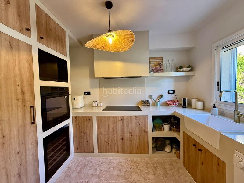 Foto 8012d273-a071-4083-a13d-00231cebb700. Casa adossada amb calefacció aparcament a Calafell poble Calafell