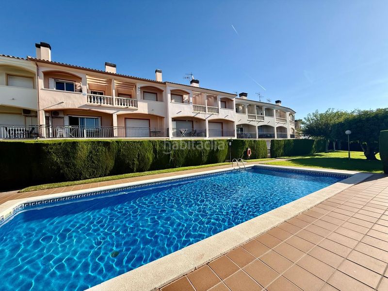 Foto a7b963a0-6cc7-4417-bf48-e1e1f9750377. Casa adossada amb calefacció aparcament a Calafell poble Calafell