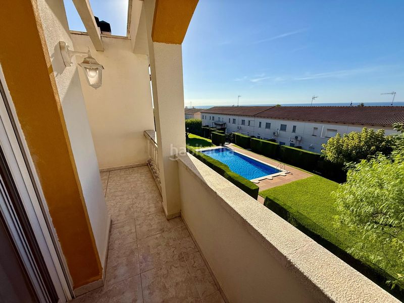 Foto ba746b8c-238c-41a5-bbe8-b977283797aa. Casa adossada amb calefacció aparcament a Calafell poble Calafell